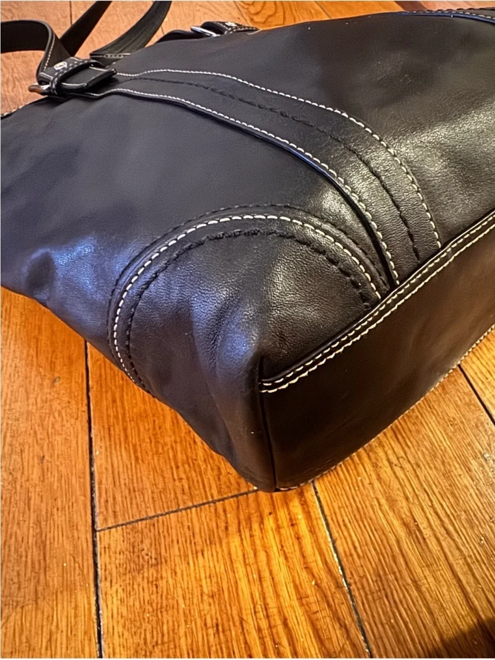 Vintage Black Hampton Leather Coach Shoulder Bag Purse: 12607